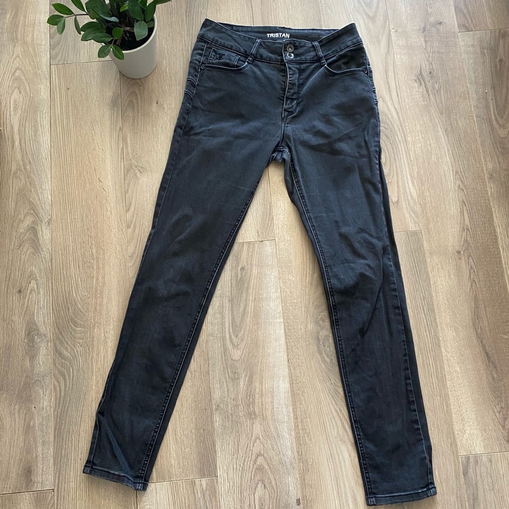 TRISTAN Washed Black High Waist Jeans